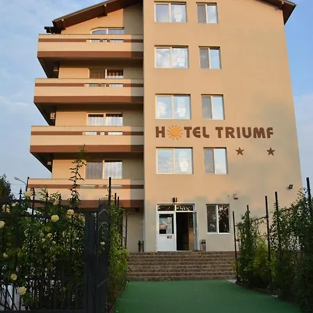 Triumf Hotell